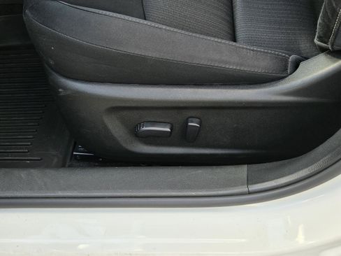 Used 2024 Nissan Altima 2.5 SV FWD image 27