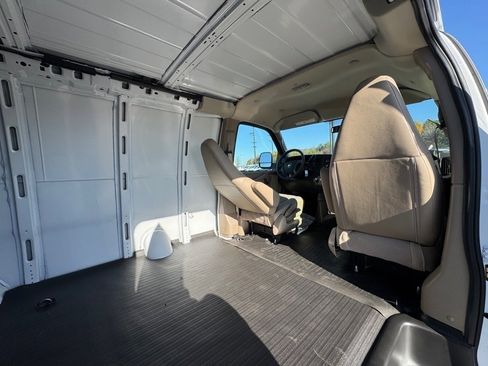 New 2025 Chevrolet Express 2500 image 12