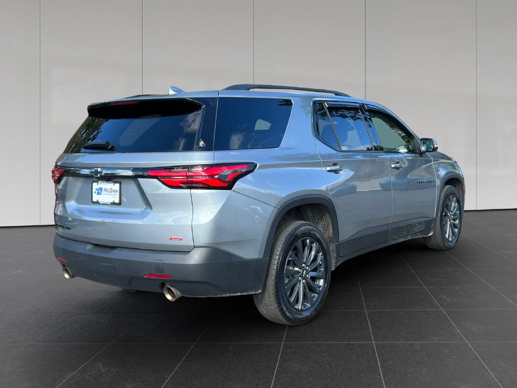 Used 2023 Chevrolet Traverse RS AWD/4WD image 5