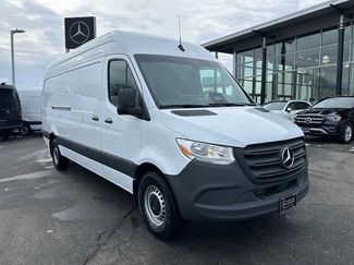 Used 2026 Mercedes-Benz Sprinter 2500 video 1