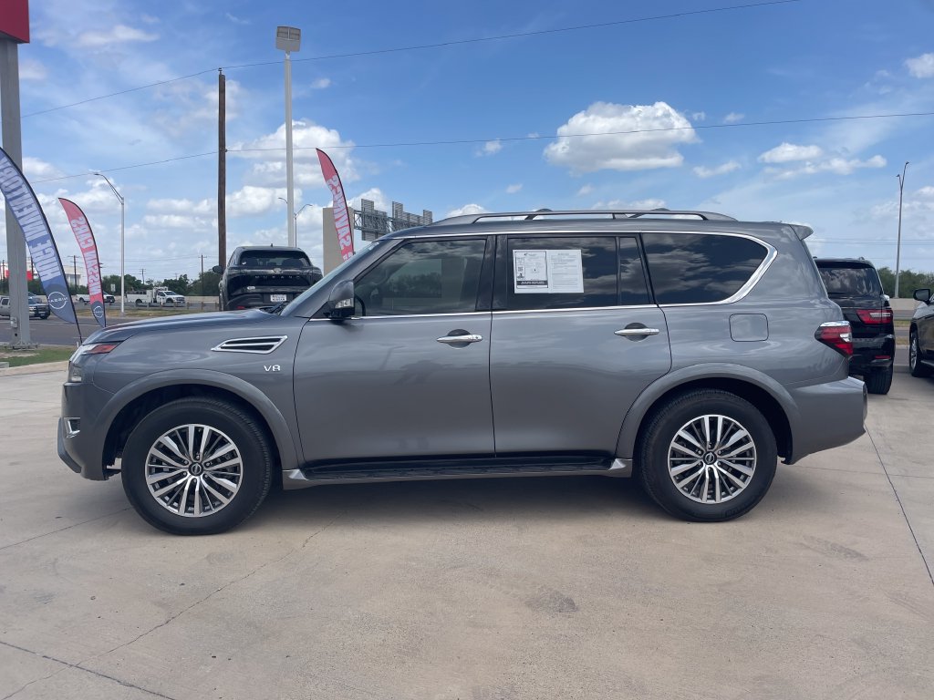 Used 2022 Nissan Armada SL AWD/4WD image 2