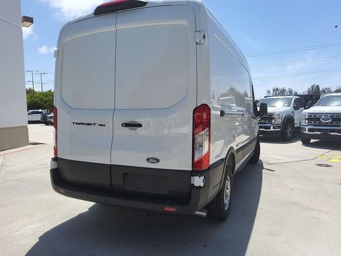 New 2026 Ford Transit 150 148 Medium Roof w/ Load Area Protection Package RWD image 17