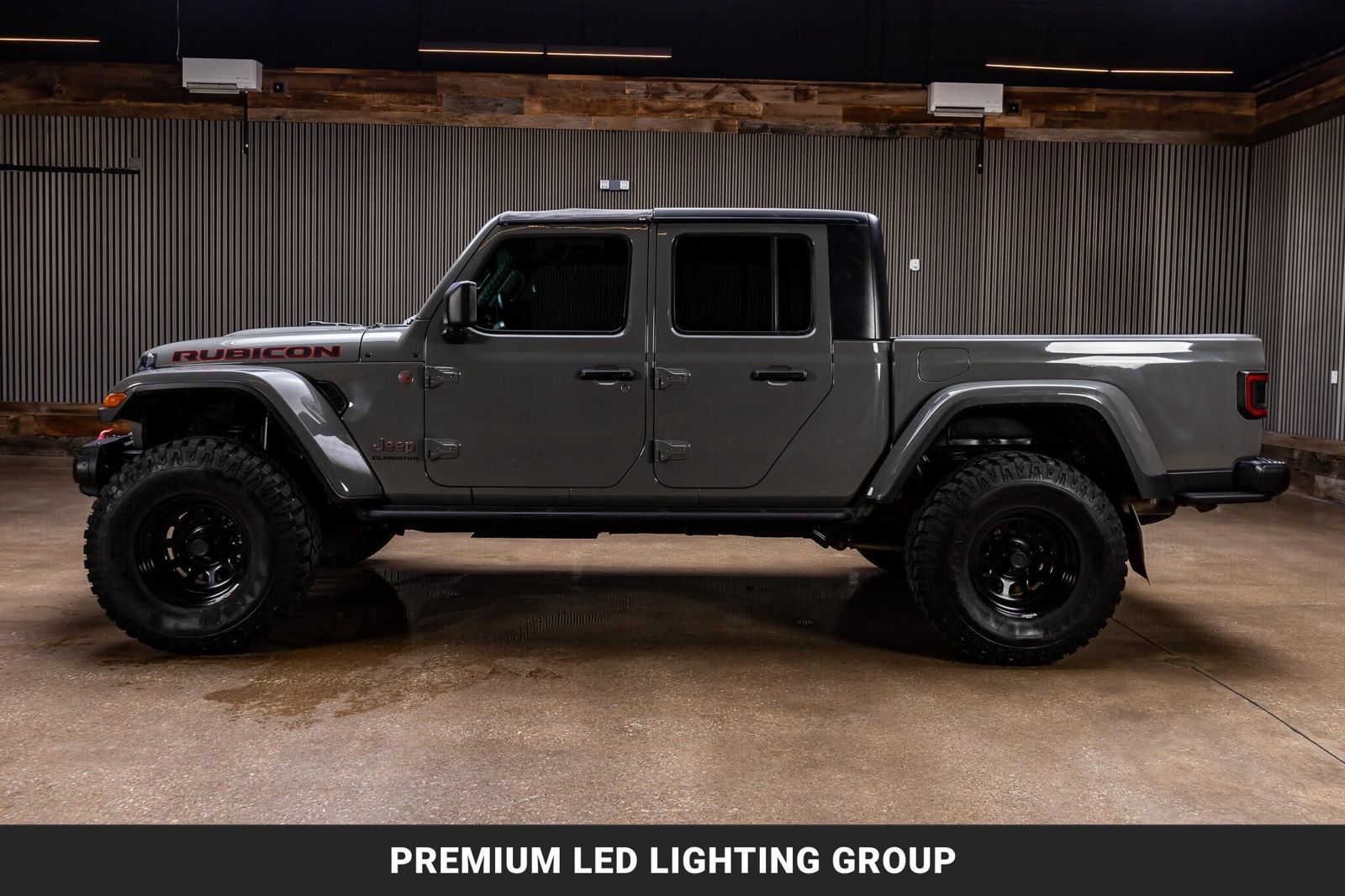 Used 2021 Jeep Gladiator Rubicon w/ LED Lighting Group AWD/4WD image 5