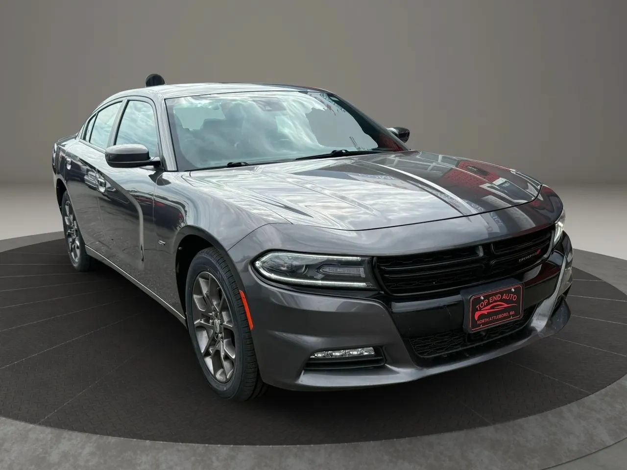 Used 2018 Dodge Charger GT AWD/4WD image 3