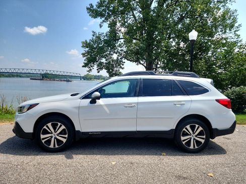 Used 2019 Subaru Outback 2.5i Limited w/ Popular Package #2 image 2