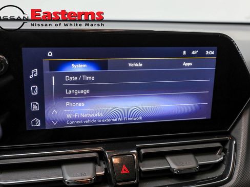 Used 2024 Chevrolet TrailBlazer RS w/ Driver Confidence Package image 22