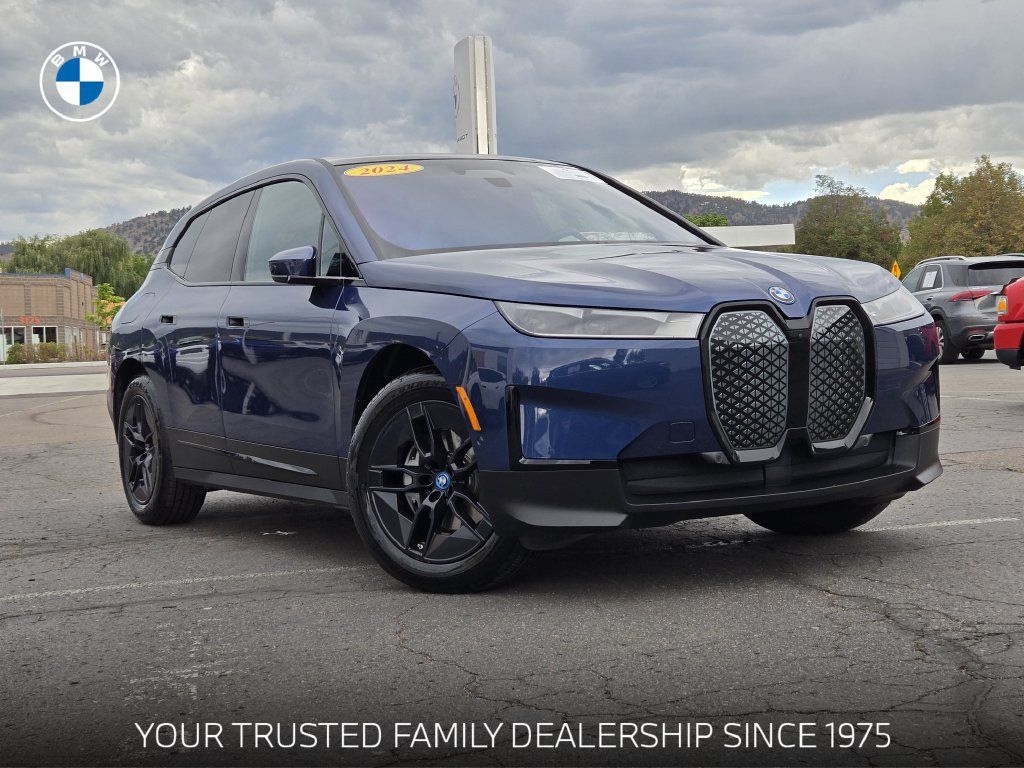 Certified 2024 BMW iX xDrive50 AWD/4WD image 1