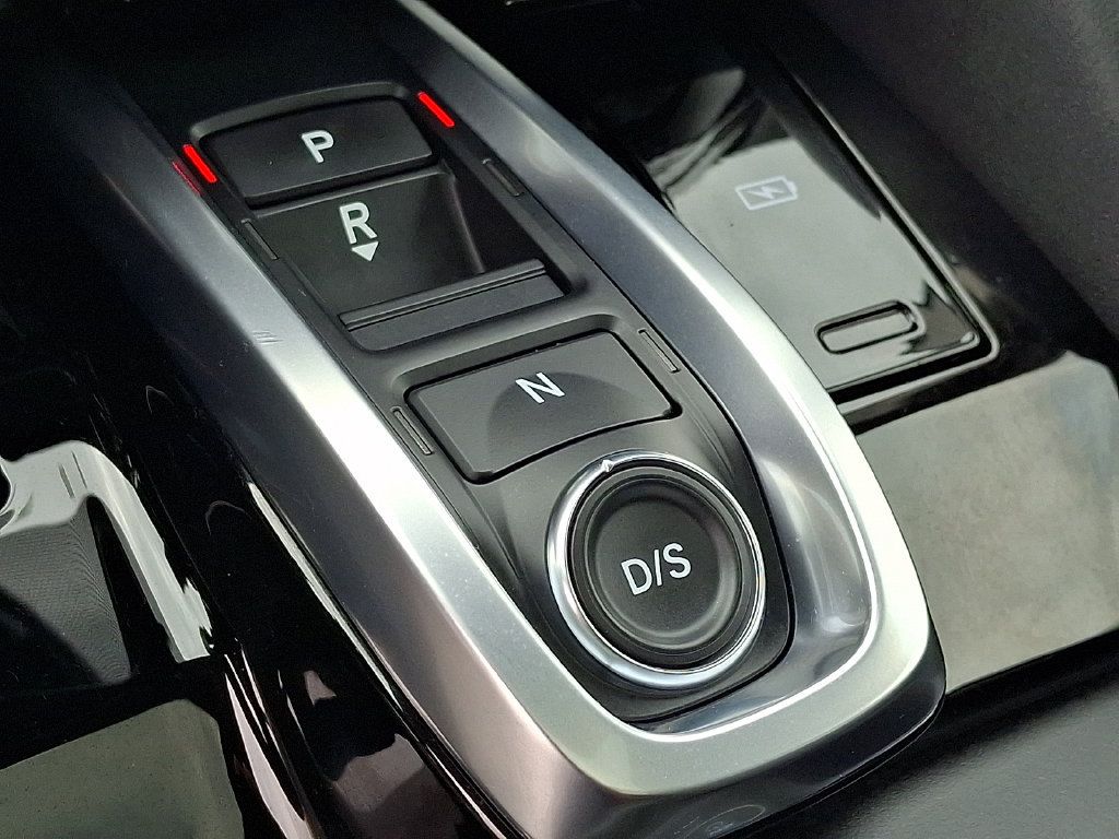 Used 2024 Acura MDX w/ Technology Package AWD/4WD image 19