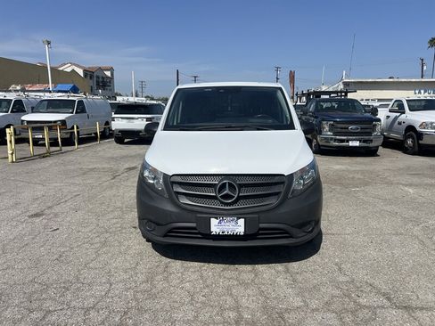 Used 2019 Mercedes-Benz Metris image 5