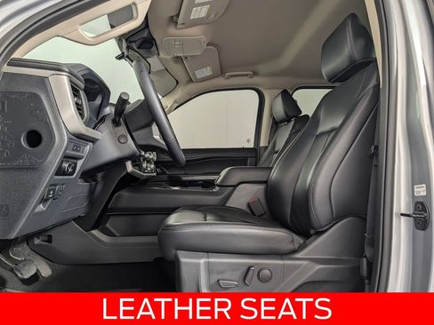 Certified 2024 Ford Expedition XLT RWD image 10
