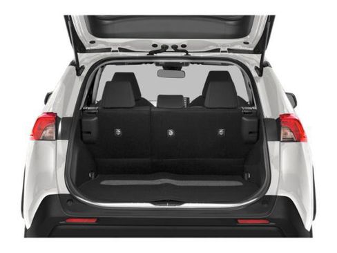 Certified 2021 Toyota RAV4 LE AWD/4WD image 11
