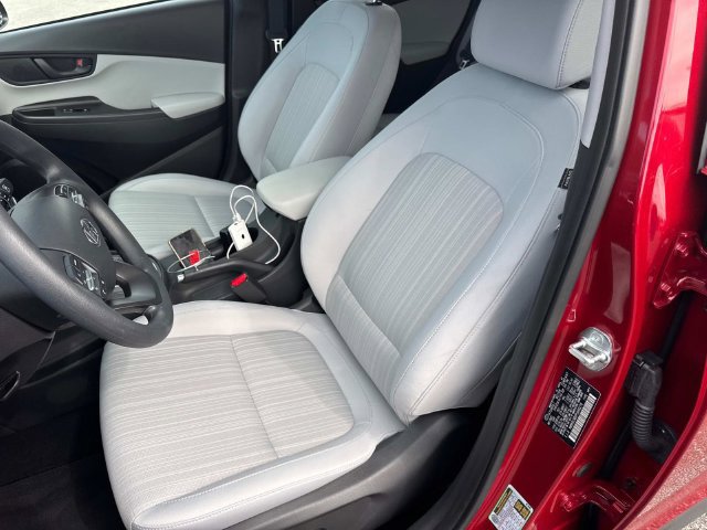 Used 2023 Hyundai Kona SEL AWD/4WD image 27