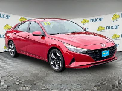 Used 2023 Hyundai Elantra SEL w/ Convenience Package