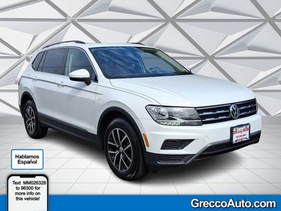 Used 2021 Volkswagen Tiguan SE w/ Panoramic Sunroof Package