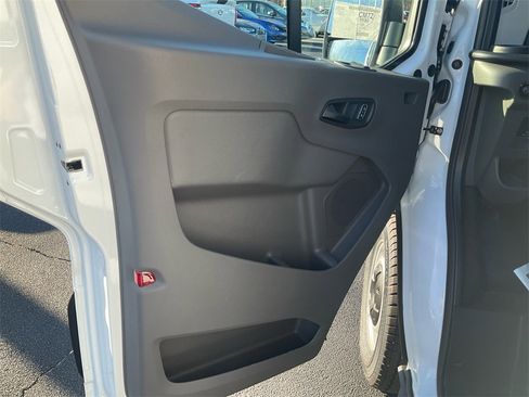 New 2026 Ford Transit 250 148 Medium Roof image 15