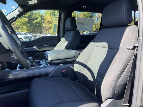 New 2025 Ford F150 XLT w/ Equipment Group 302A MID image 13