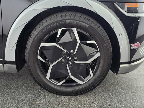 Used 2024 Hyundai Ioniq 5 Limited RWD image 9