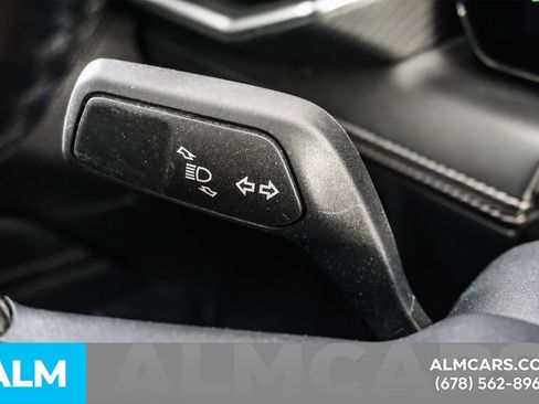 Used 2025 Ford Mustang Premium RWD image 31