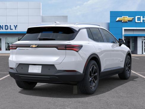 New 2026 Chevrolet Equinox EV LT image 14