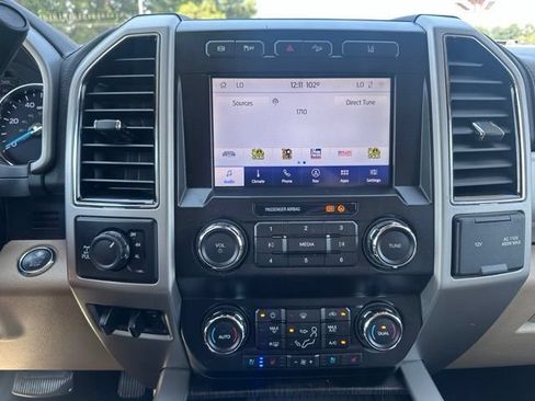 Used 2020 Ford F250 Lariat w/ Lariat Ultimate Package AWD/4WD image 13