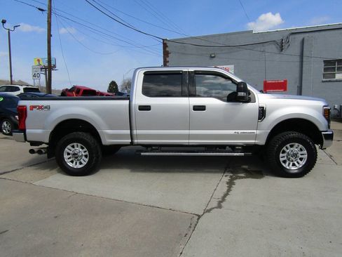 Used 2019 Ford F350 XLT w/ XLT Value Package AWD/4WD image 3