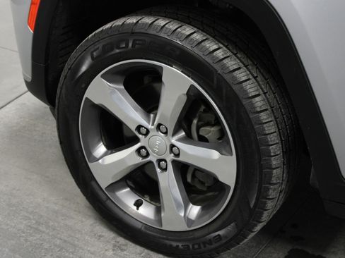 Used 2021 Jeep Grand Cherokee L Limited w/ Trailer Tow Group (B) image 10