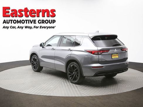 Used 2022 Mitsubishi Outlander SEL image 67