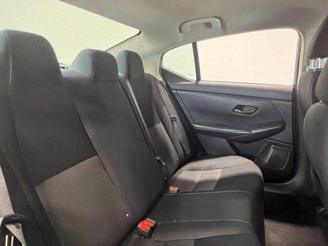 Used 2024 Nissan Sentra SV FWD image 14