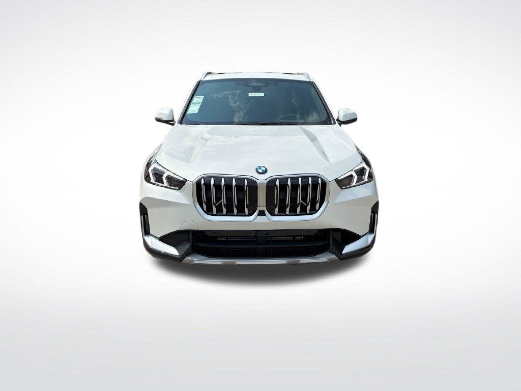 New 2027 BMW X1 xDrive28i AWD/4WD image 8