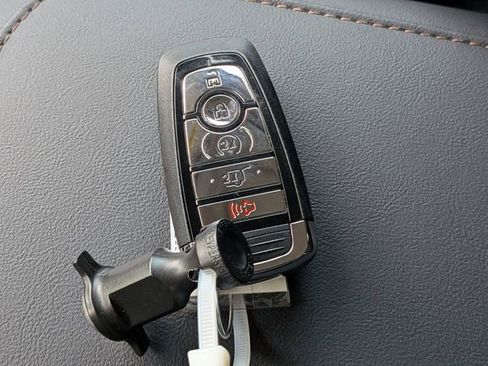 New 2026 Lincoln Aviator 2WD image 28