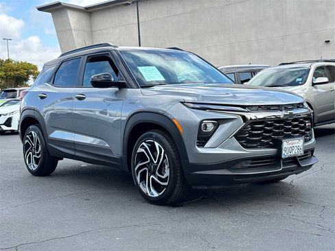 Used 2026 Chevrolet TrailBlazer RS w/ Driver Confidence Package image 4