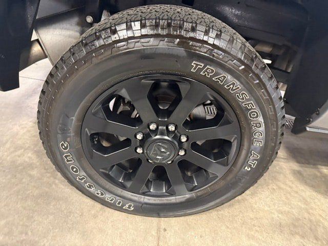 Used 2024 RAM 2500 Big Horn w/ Night Edition AWD/4WD image 21