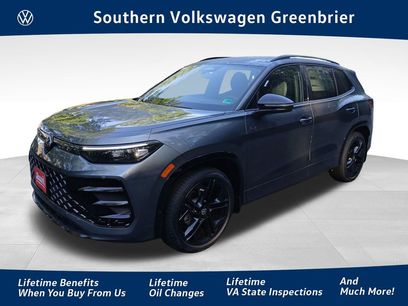 New 2025 Volkswagen Tiguan SE R-Line