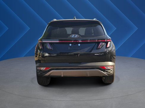 Used 2024 Hyundai Tucson Limited AWD/4WD image 4