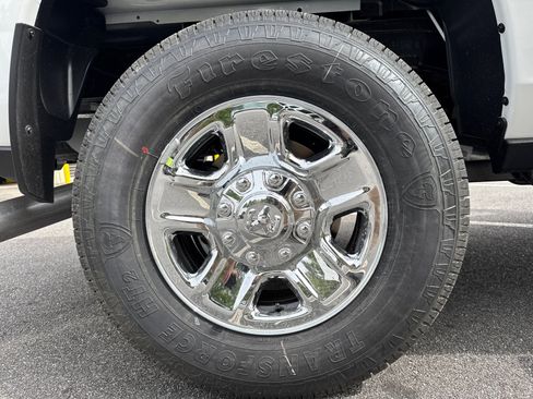 New 2026 RAM 2500 Tradesman AWD/4WD image 18
