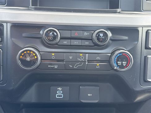 New 2025 Ford F350 XLT w/ FX4 Off-Road Package image 27