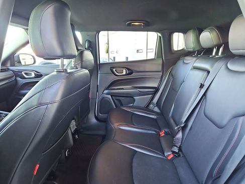 Used 2023 Jeep Compass Trailhawk image 27