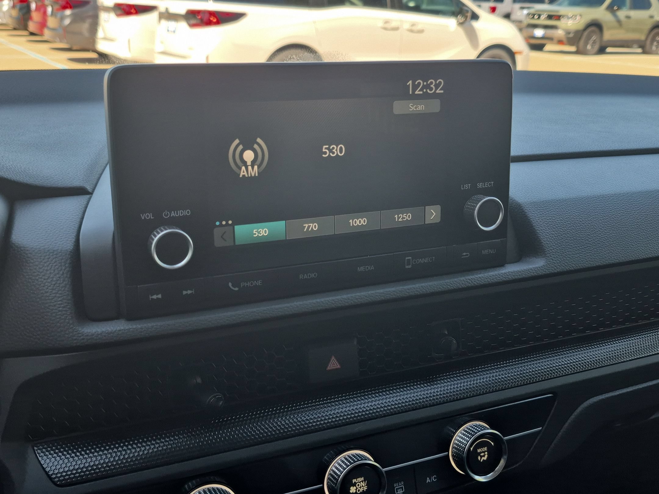 Used 2025 Honda CR-V LX image 18