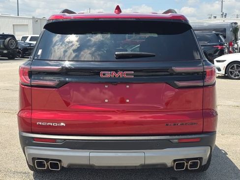 Used 2024 GMC Acadia Elevation FWD image 4