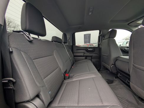 Used 2023 Chevrolet Silverado 1500 Custom Trail Boss image 37