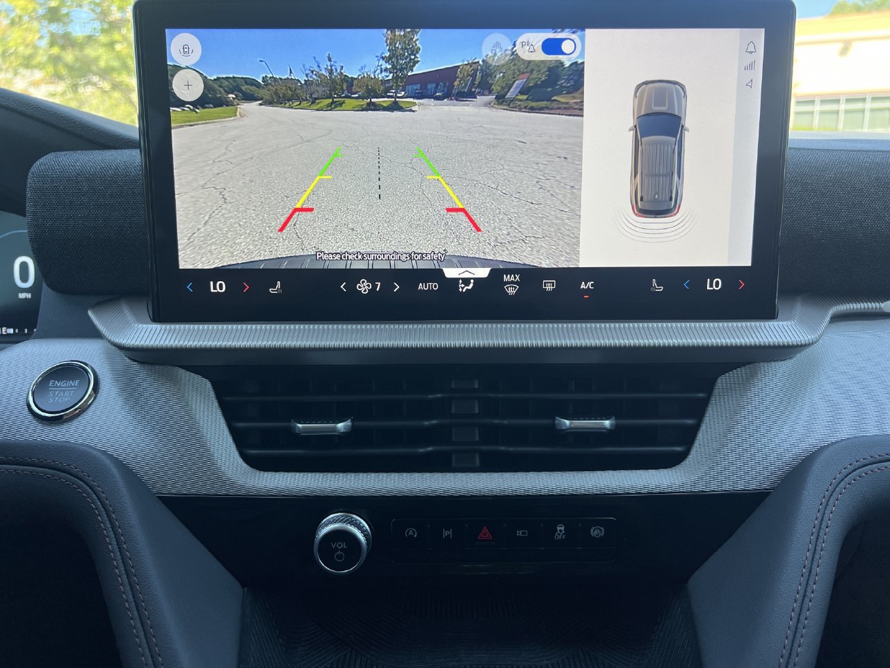 New 2026 Ford Explorer Active RWD image 5