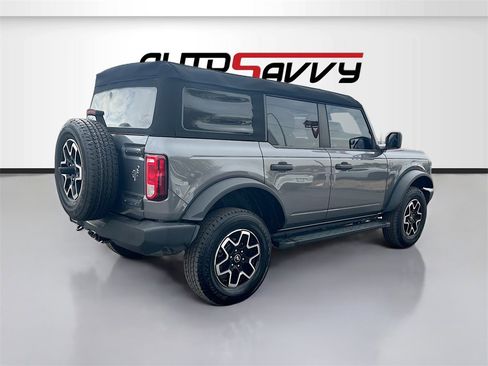 Used 2023 Ford Bronco 4-Door w/ Sasquatch Package image 7