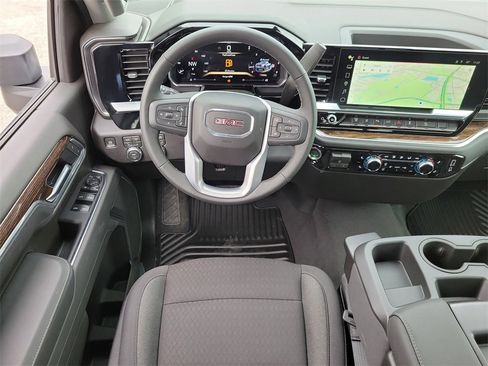 New 2026 GMC Sierra 2500 SLE w/ SLE Value Package; image 18