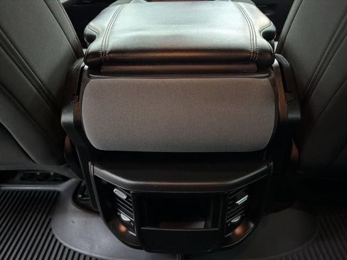Used 2021 RAM 1500 Big Horn AWD/4WD image 23