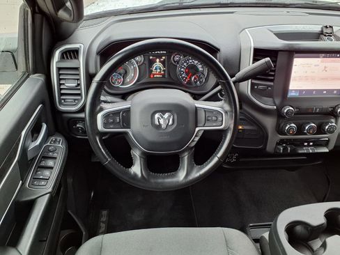 Used 2024 RAM 2500 Big Horn AWD/4WD image 15