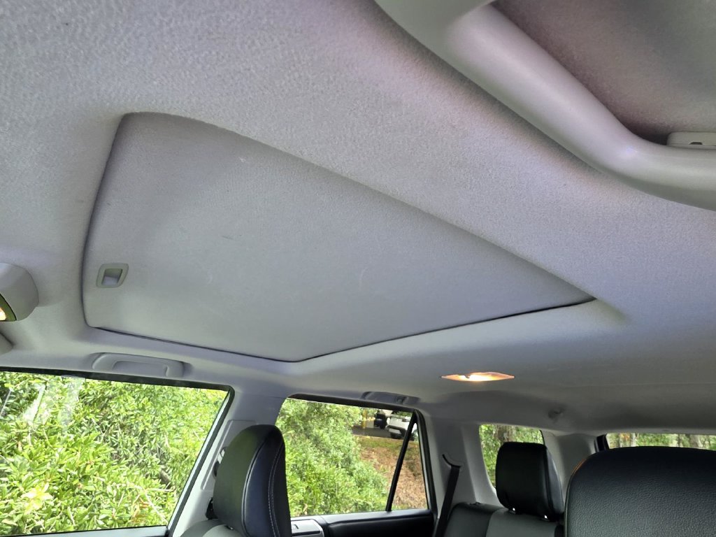 Used 2017 Toyota 4Runner SR5 Premium RWD image 9
