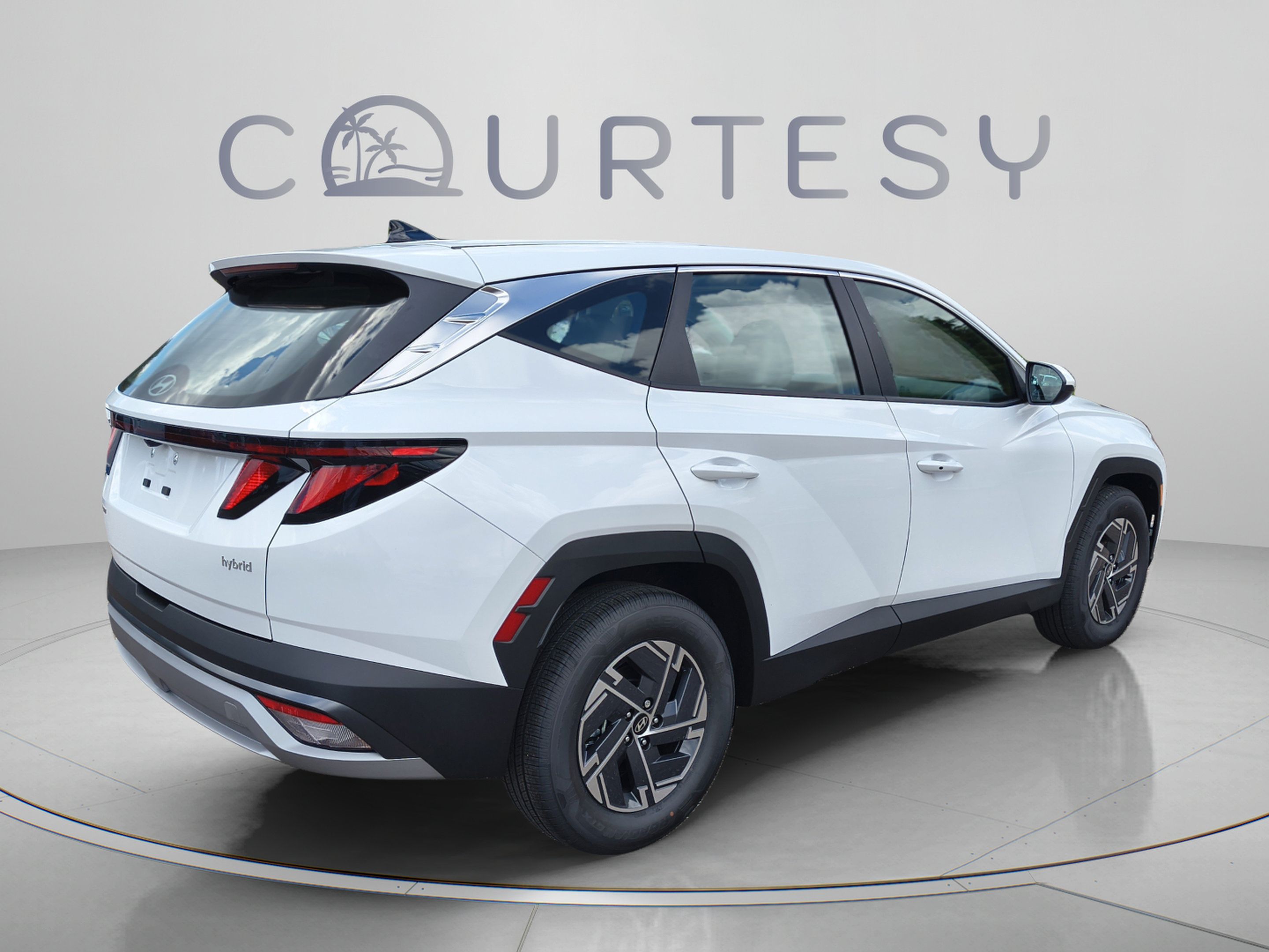 New 2026 Hyundai Tucson Blue SE FWD image 5