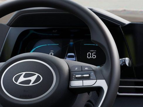 New 2026 Hyundai Elantra SE image 14