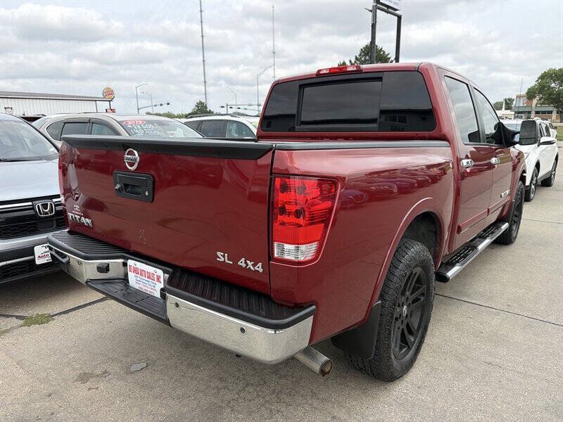 Used 2013 Nissan Titan S AWD/4WD image 4