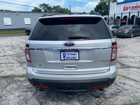 Used 2014 Ford Explorer XLT w/ Equipment Group 202A FWD image 6